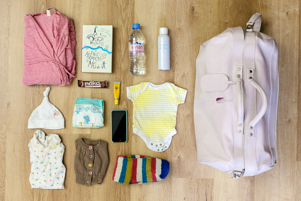 what to take in hospital bag when giving birth